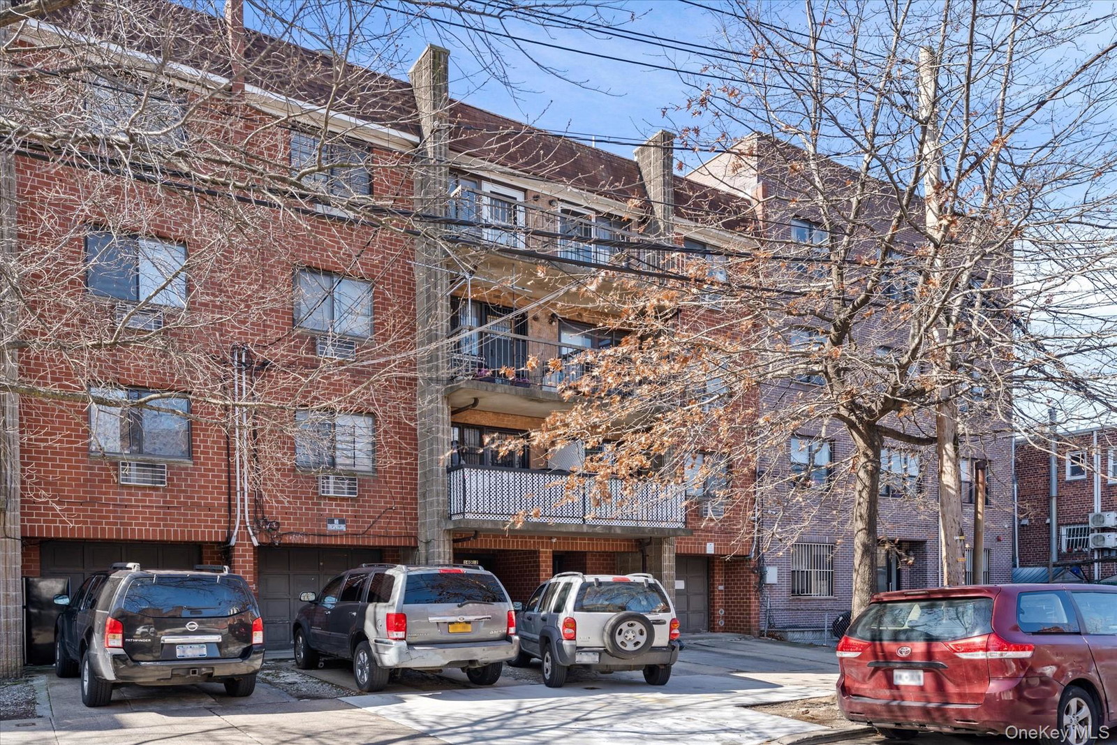 14012 33rd Ave Unit 101