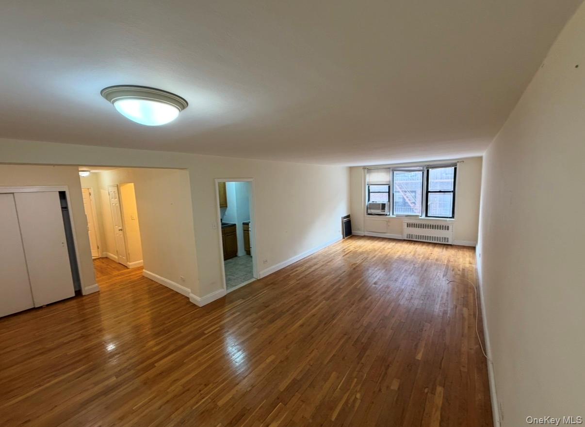 8330 Vietor Ave Unit 312
