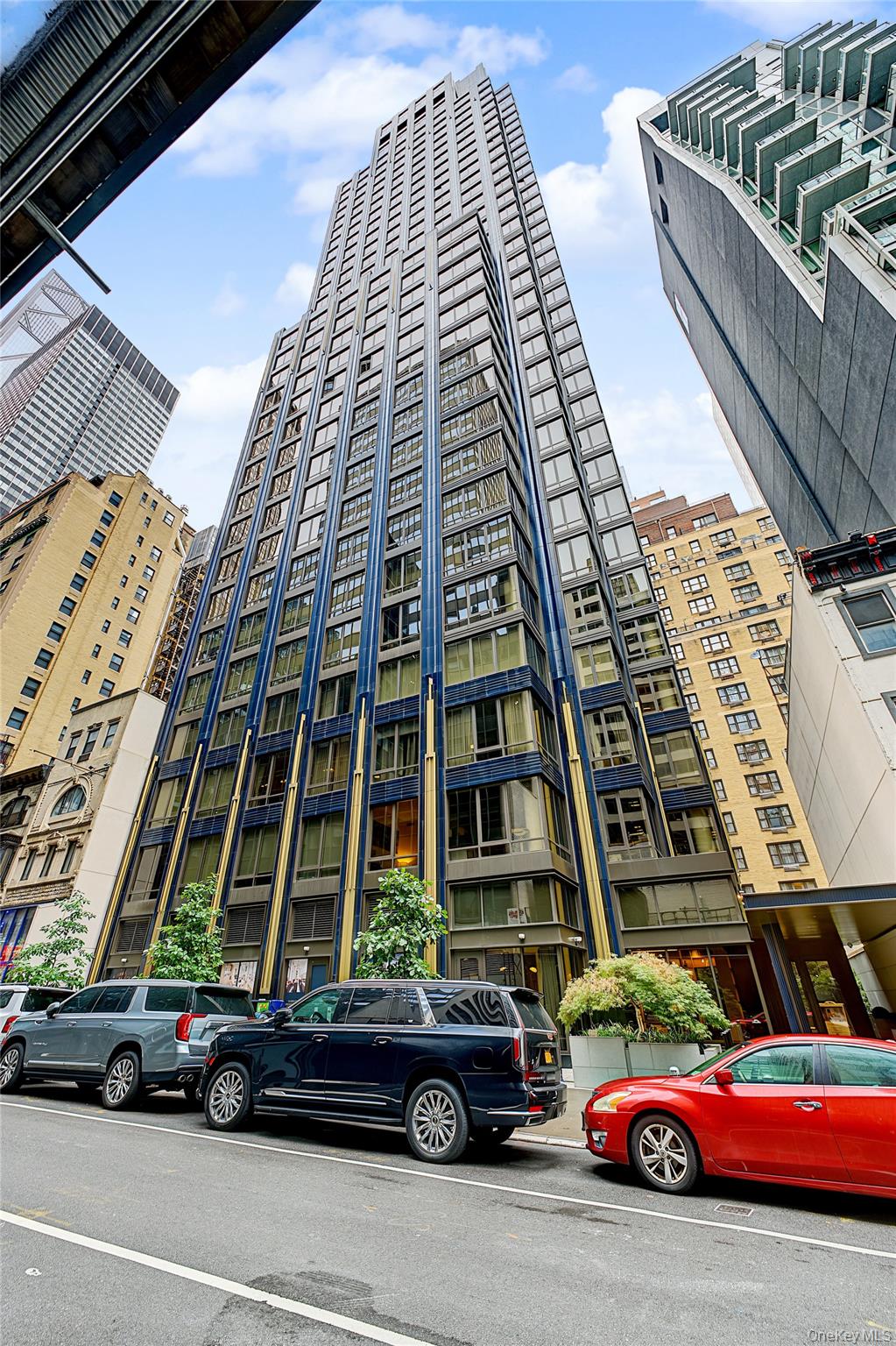 135 E 47th Street Unit 30C