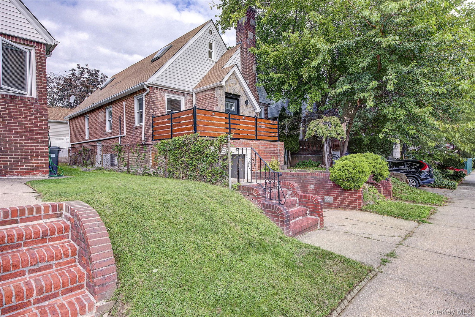 3228 Utopia Pkwy