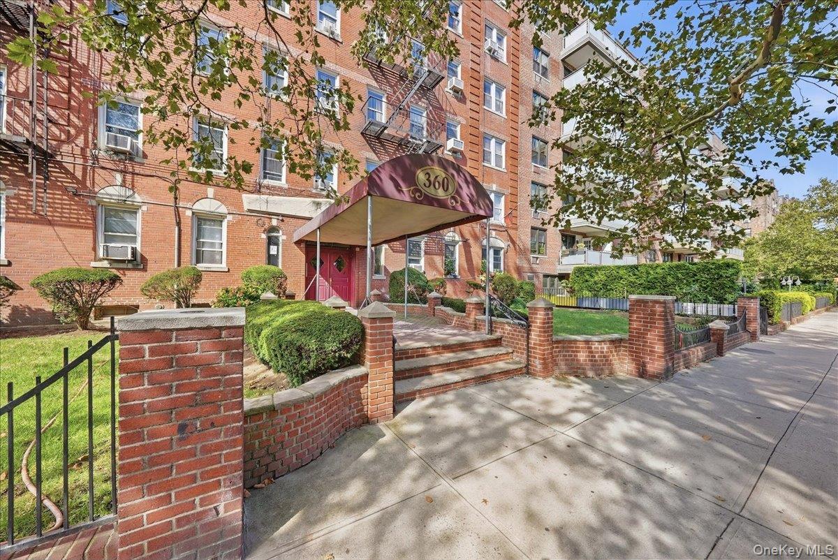 360 Ocean Pkwy Unit 5G