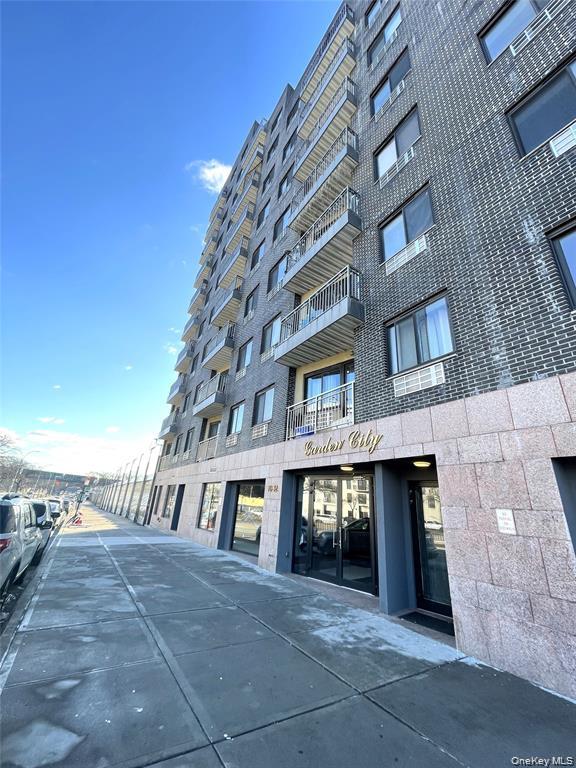 7026 Queens Blvd Unit 7A