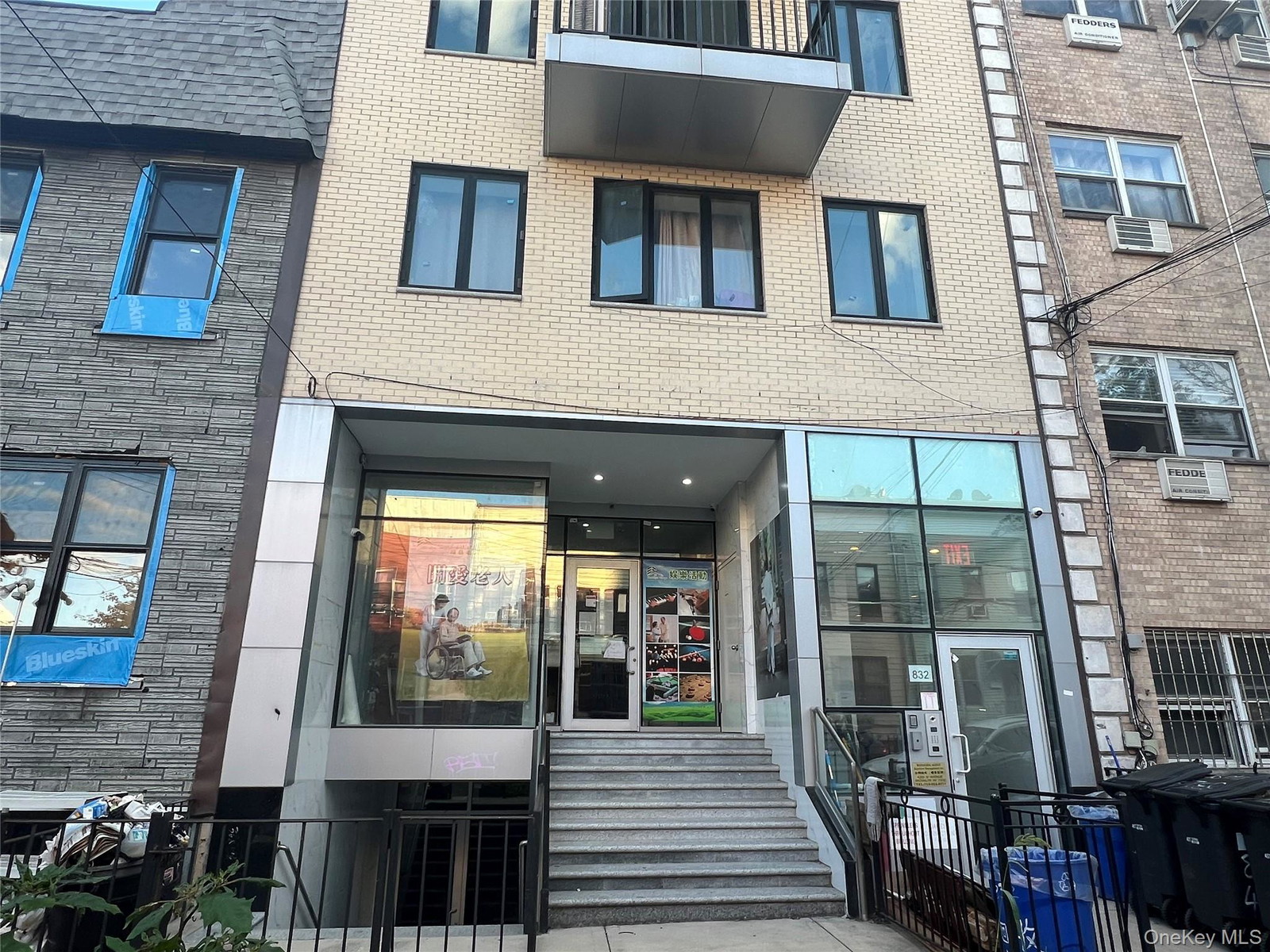 832 40th St Unit C1