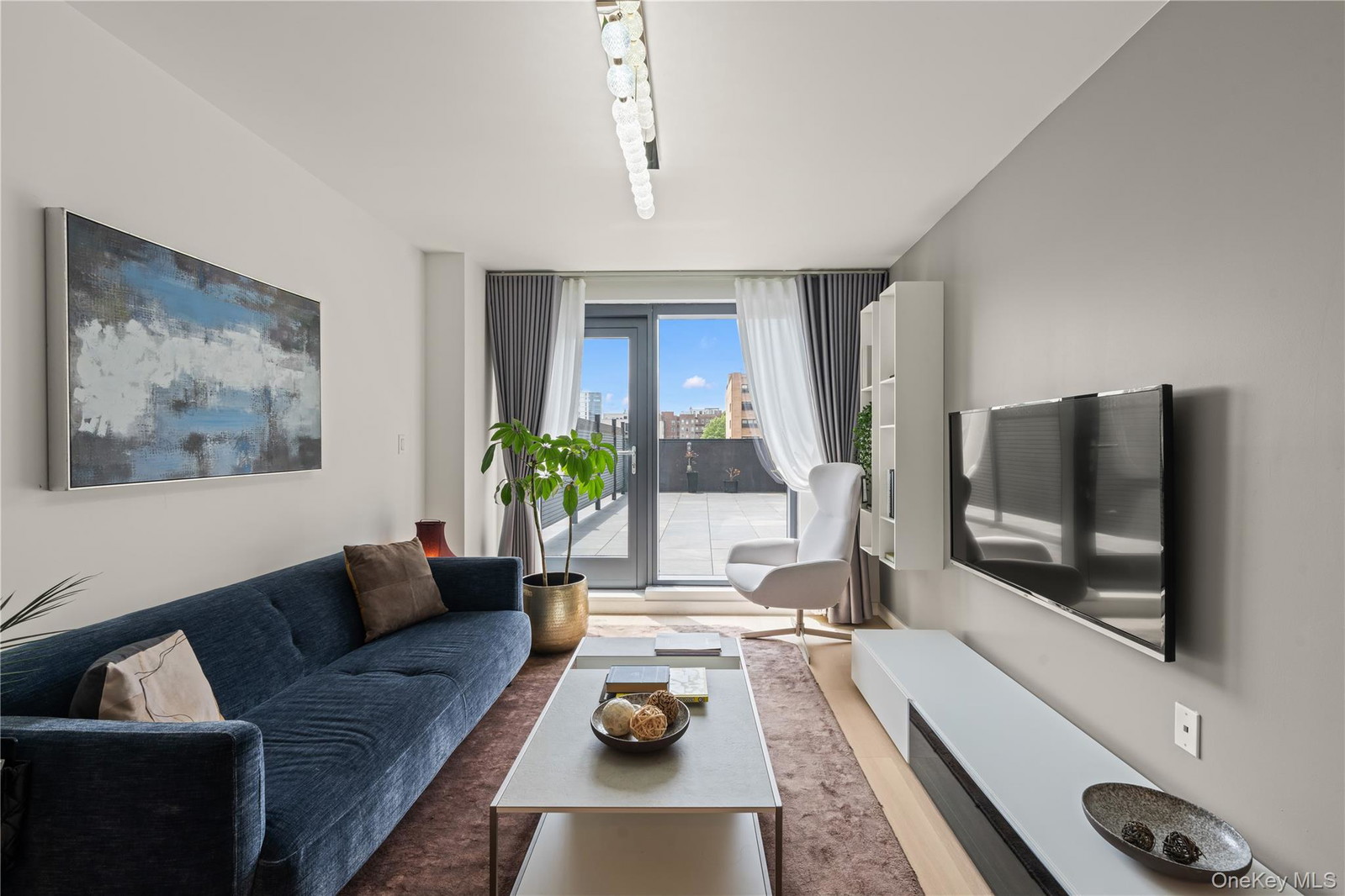 14449 Northern Blvd Unit 518