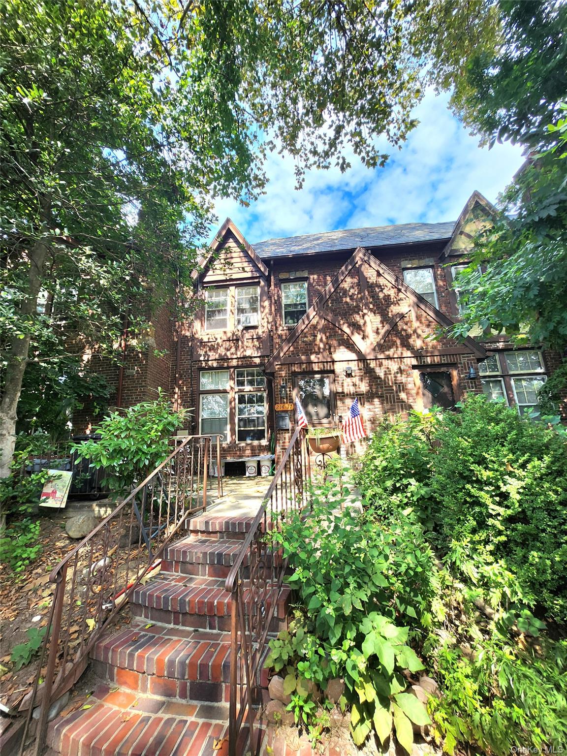 21417 45th Dr