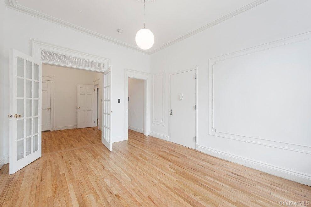 605 Vanderbilt Ave Unit 1
