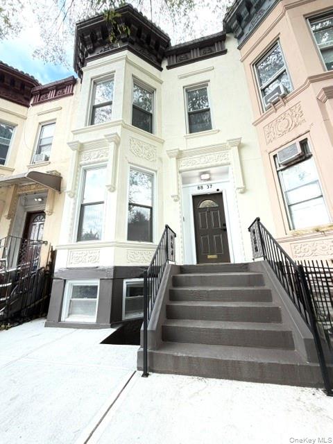 8837 161st St