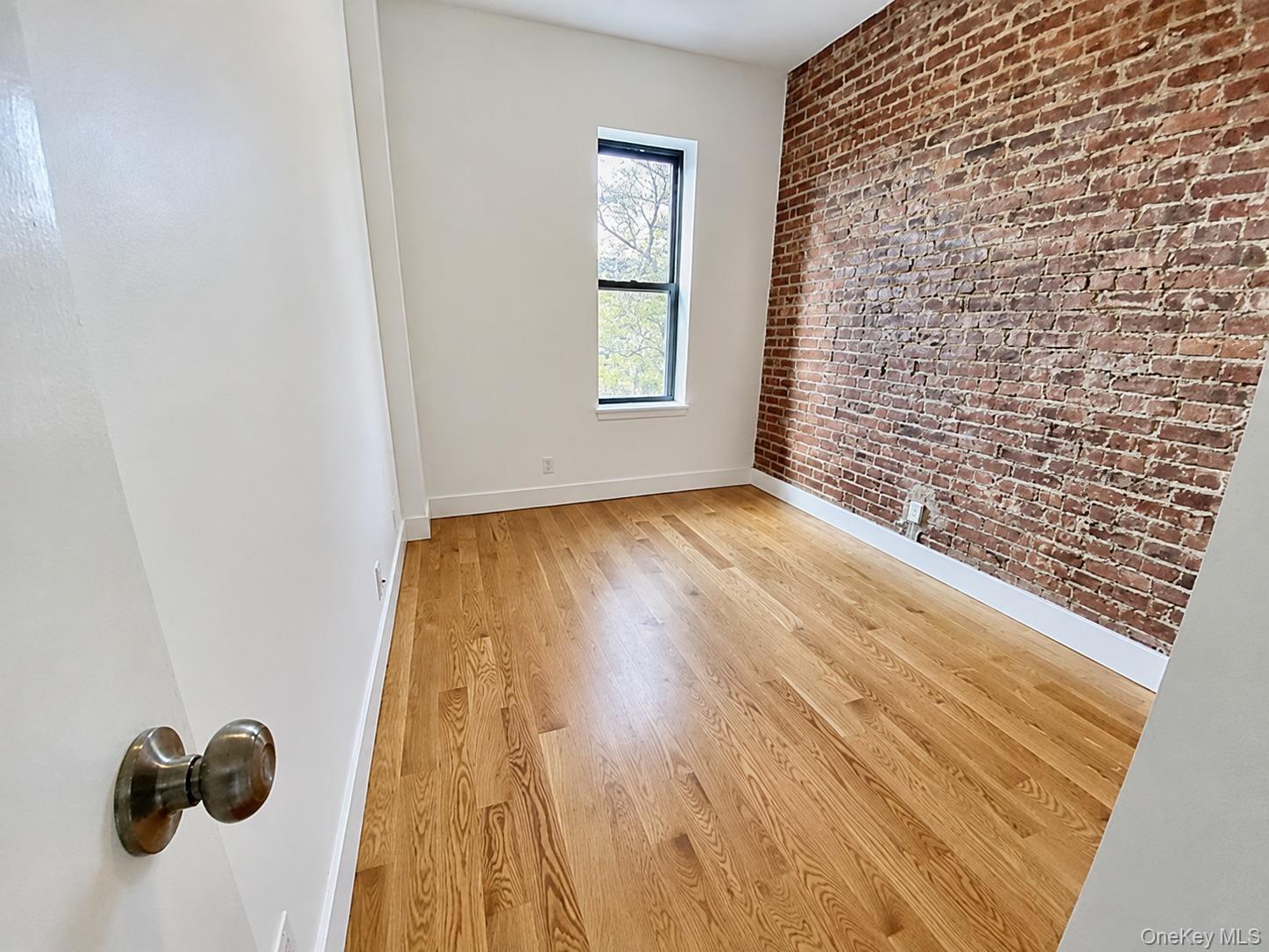 2856 47th St Unit 3F