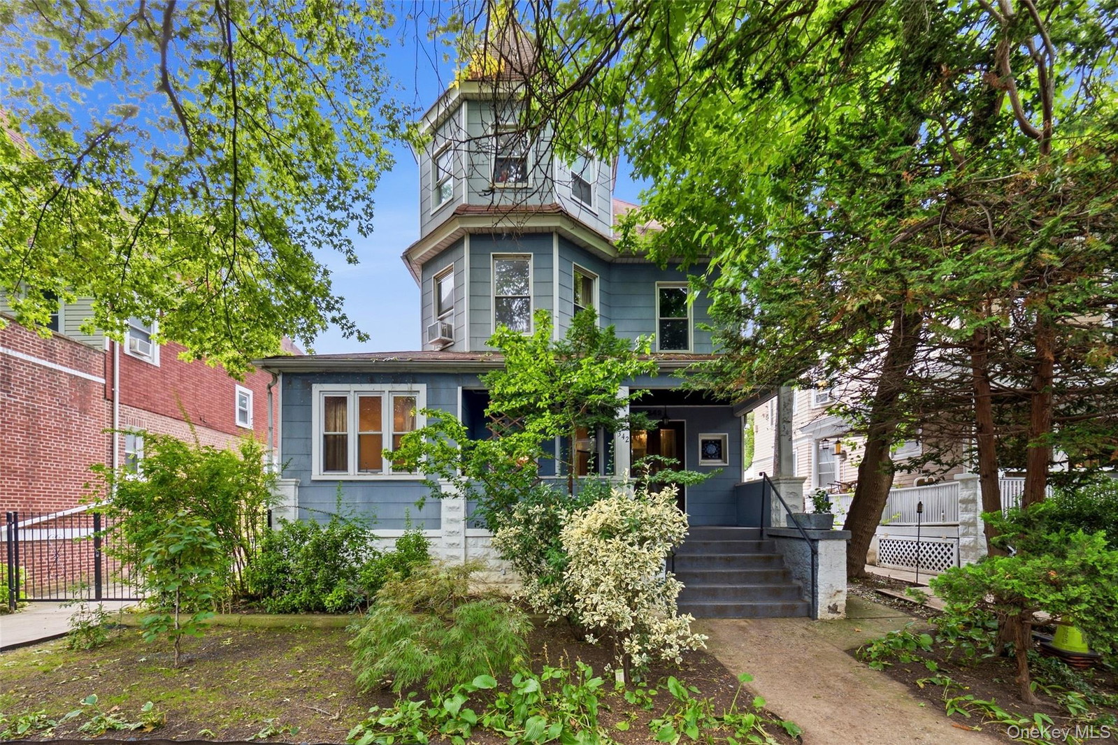 342 Westminster Rd