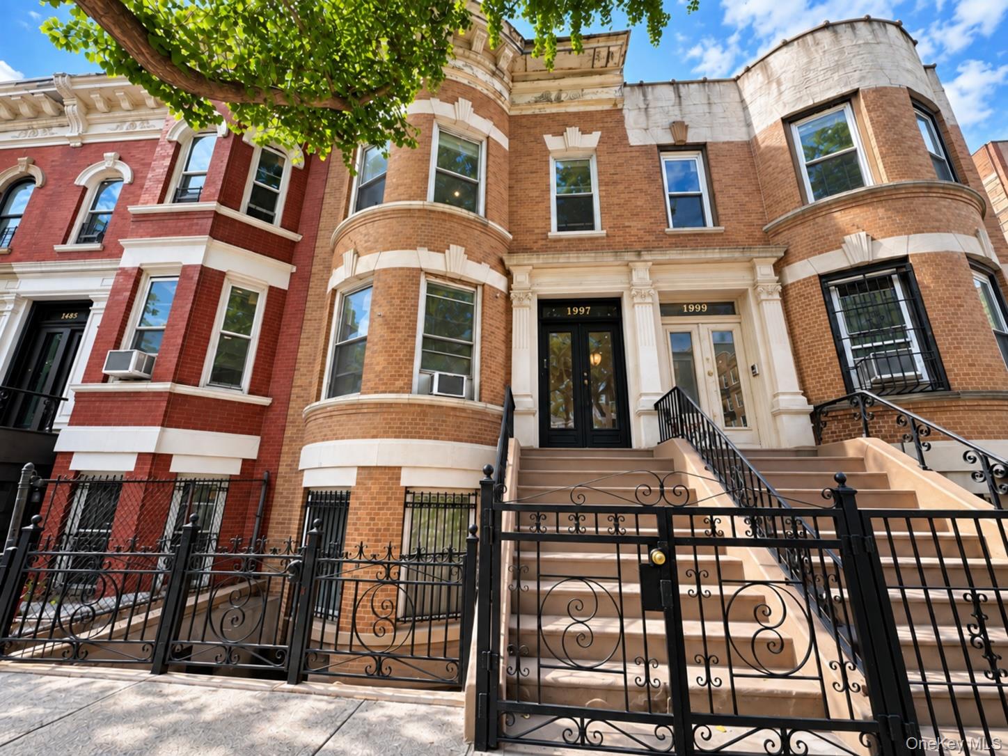 1997 Morris Ave Unit 2