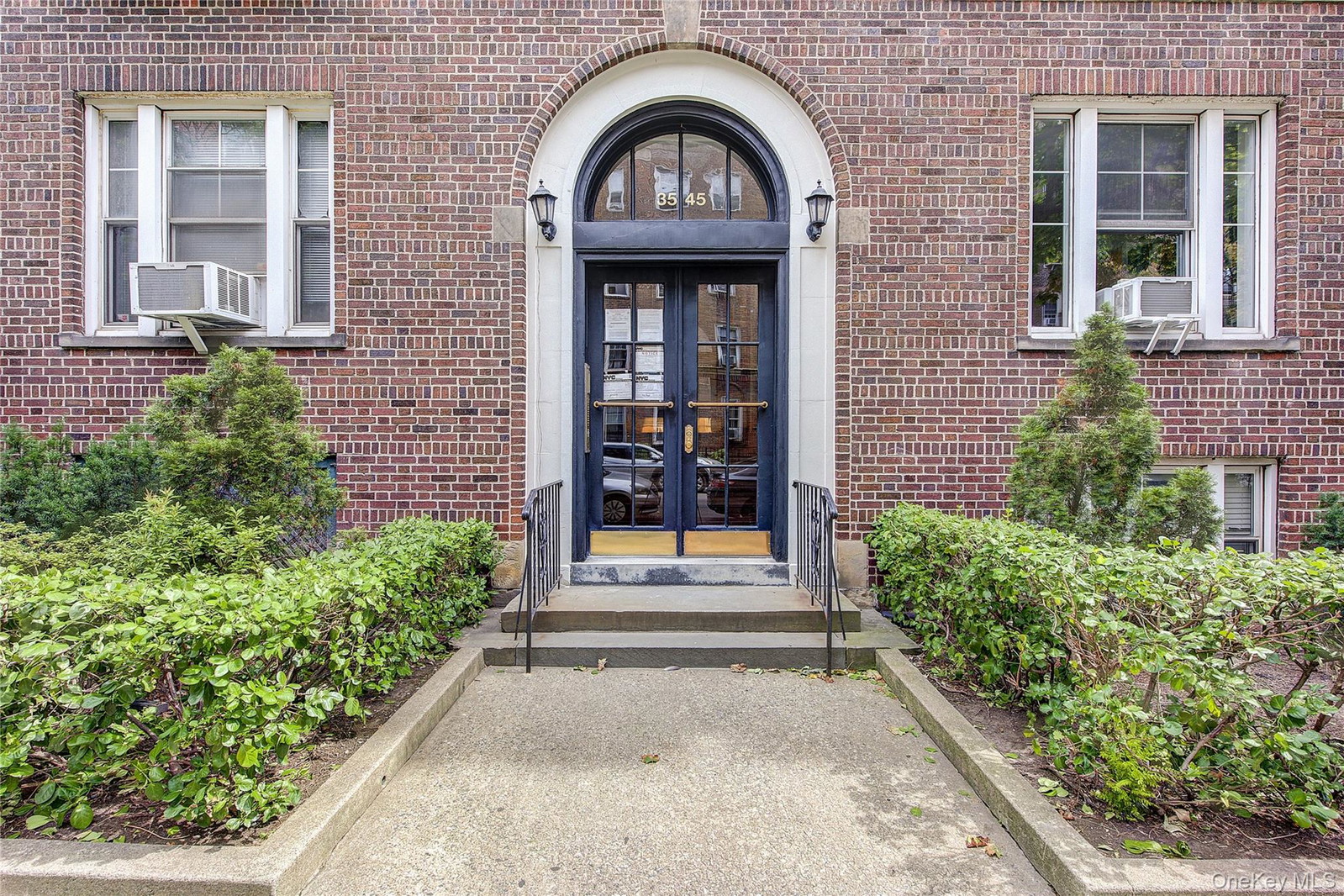 3545 78th St Unit 22