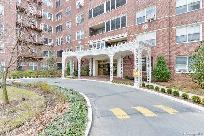 6738 108th St Unit B52