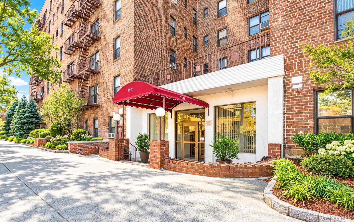 7111 Yellowstone Blvd Unit 4M
