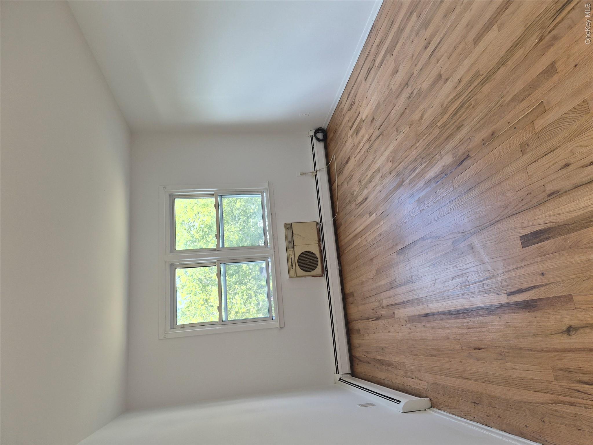 1828 Bell Blvd Unit 1