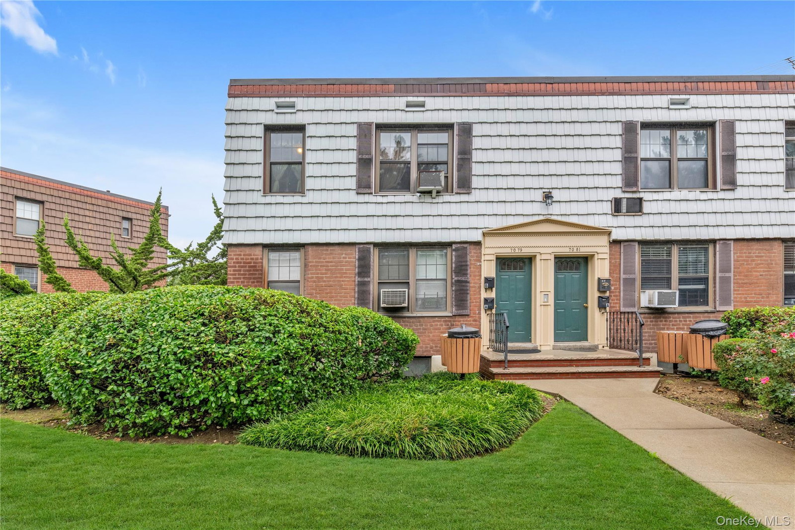 70-79 Park Drive E Unit B