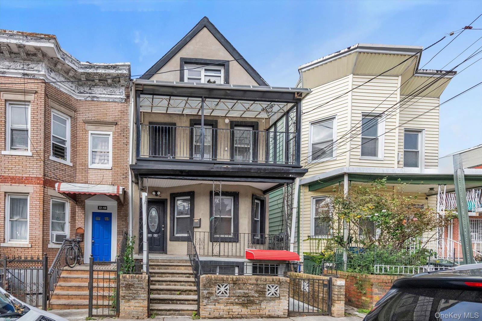 32-46 105 St