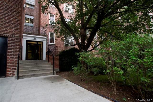3940 52nd St Unit 2E