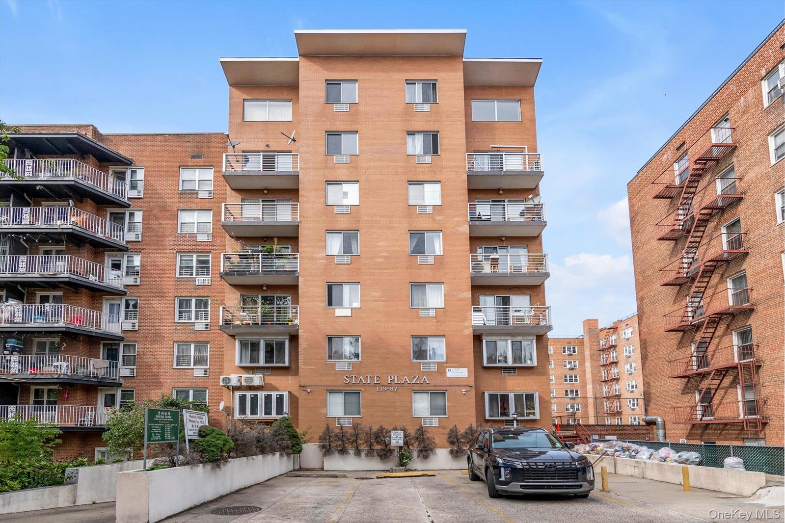 13987 35th Ave Unit 6B