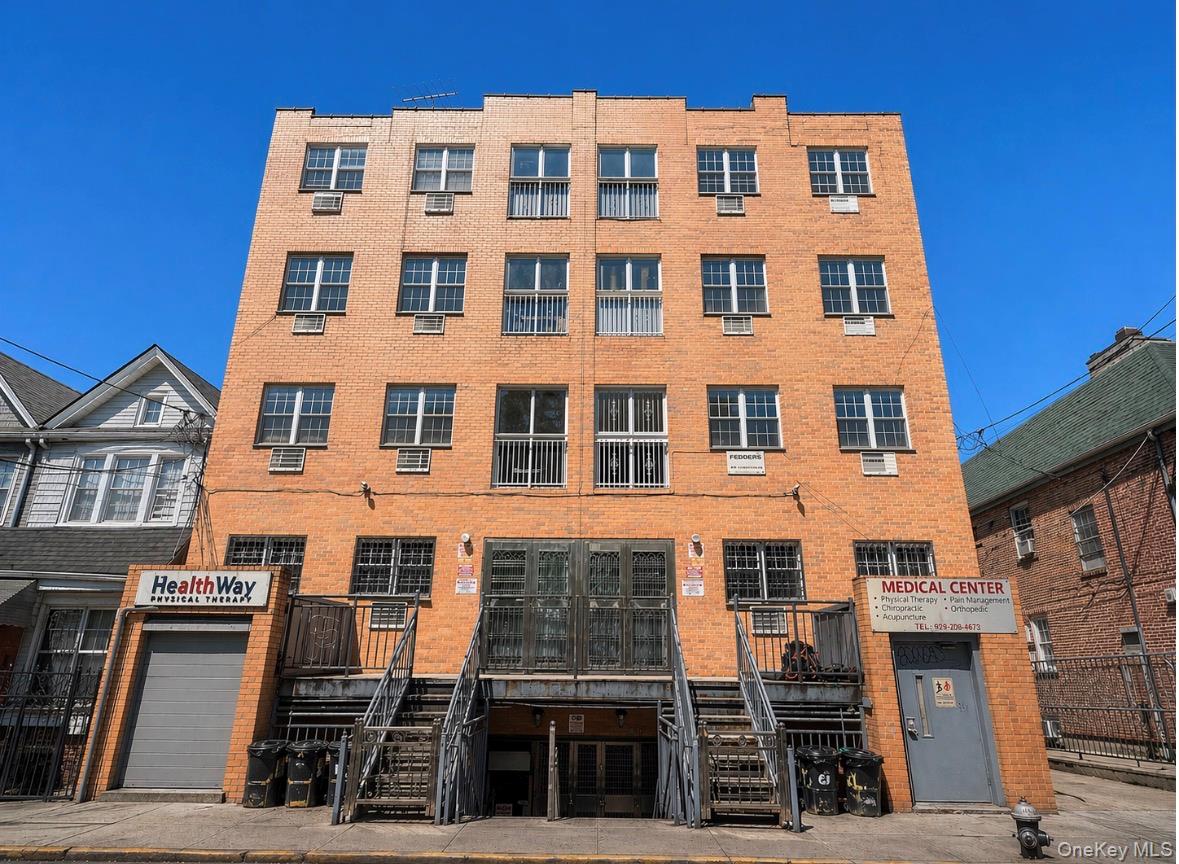 10433 39th Ave Unit 2B