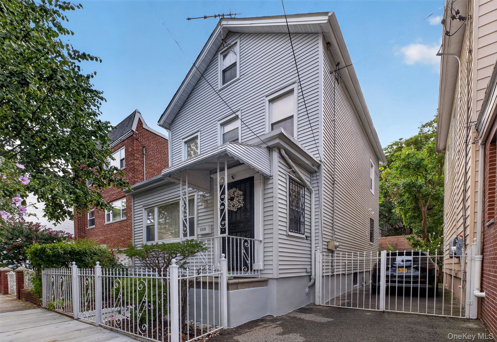 2518 Glebe Ave