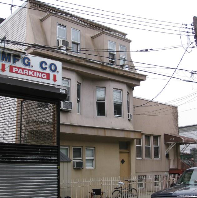 2196 Mcdonald Ave Unit 4