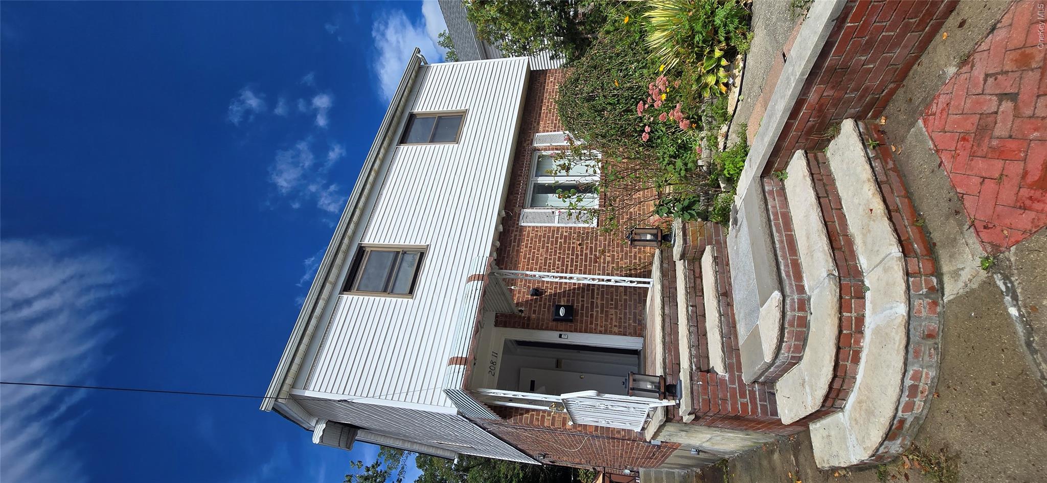 20811 Richland Ave