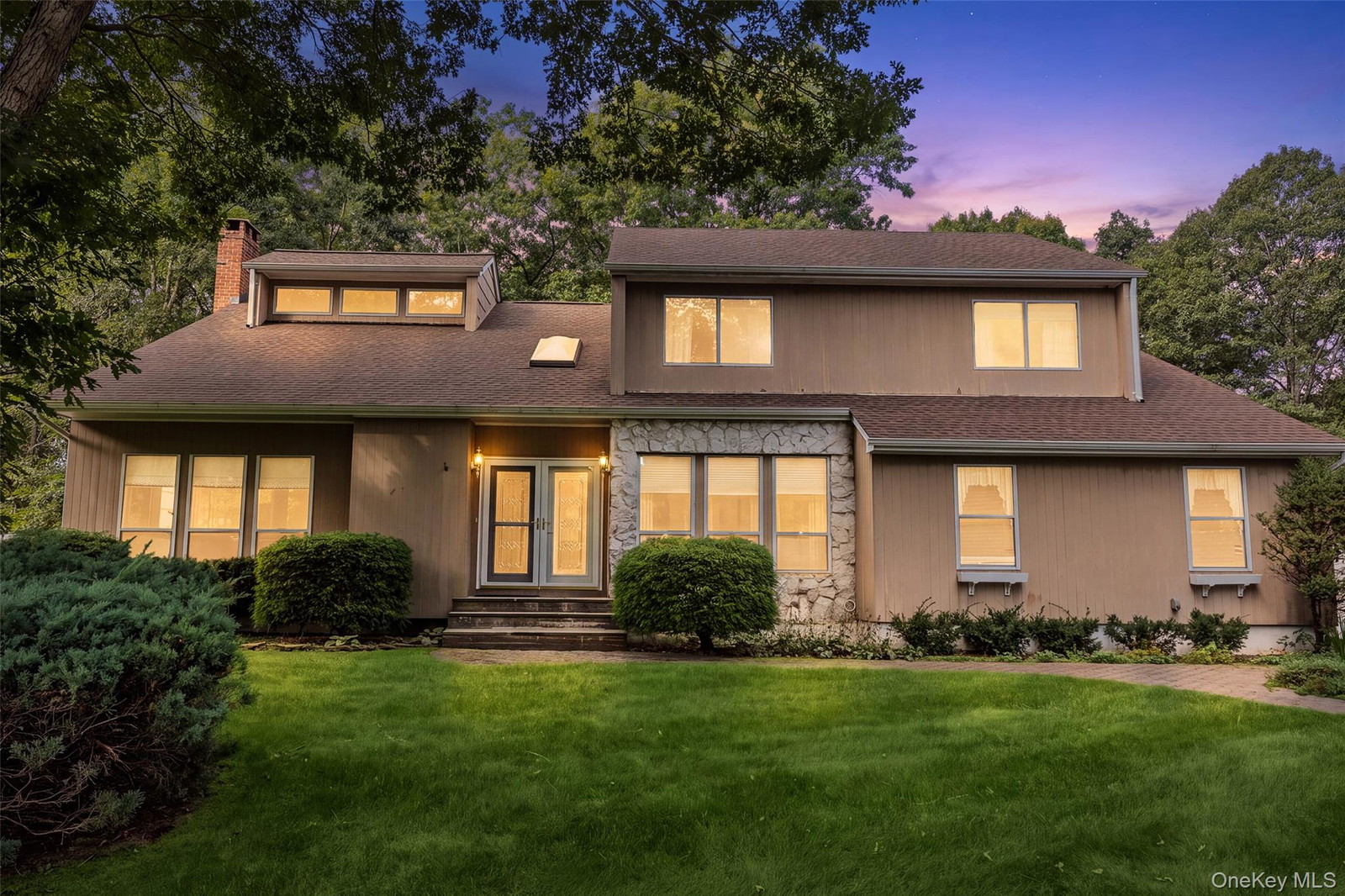46 Golf Club Cir