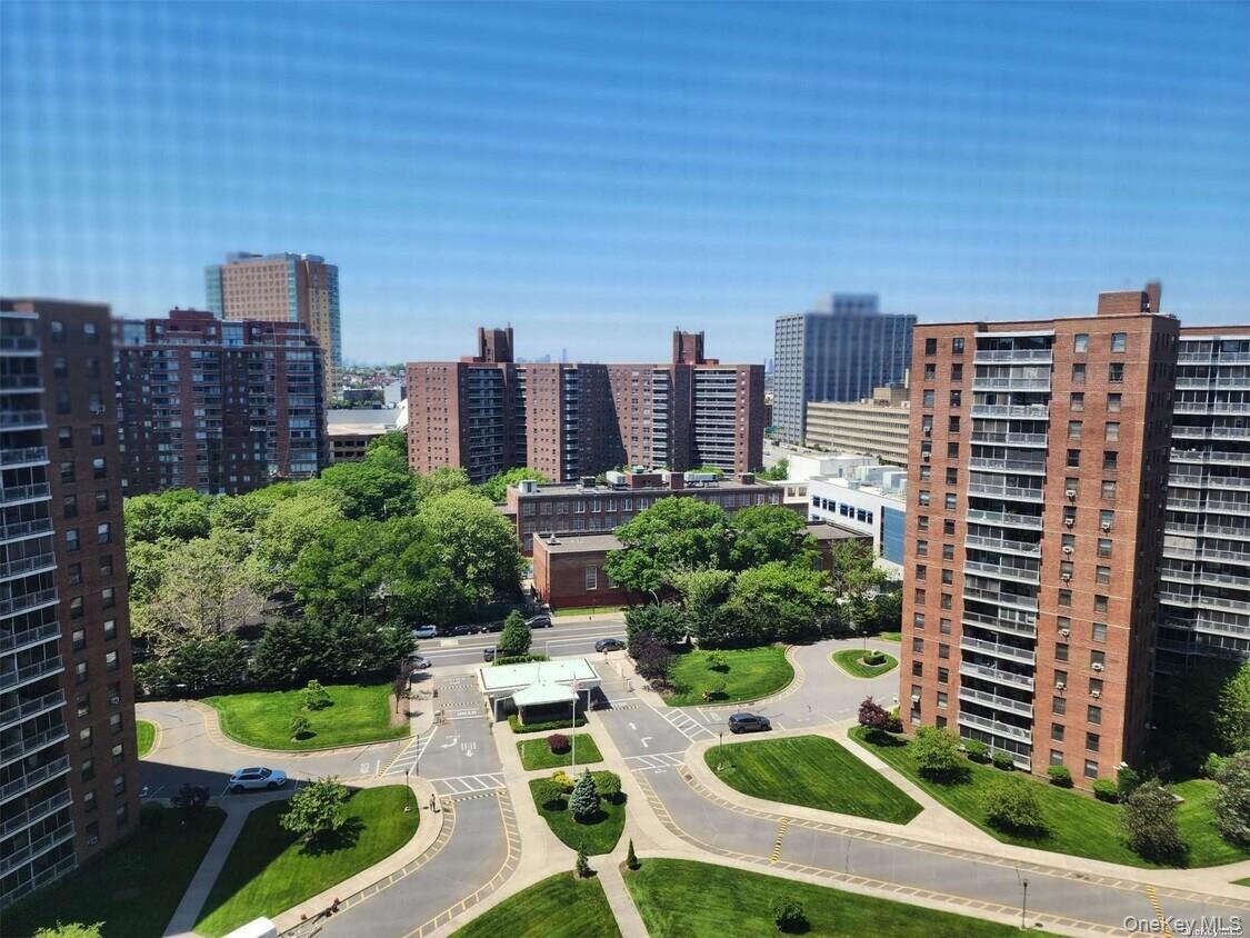 6135 98th St Unit 16L