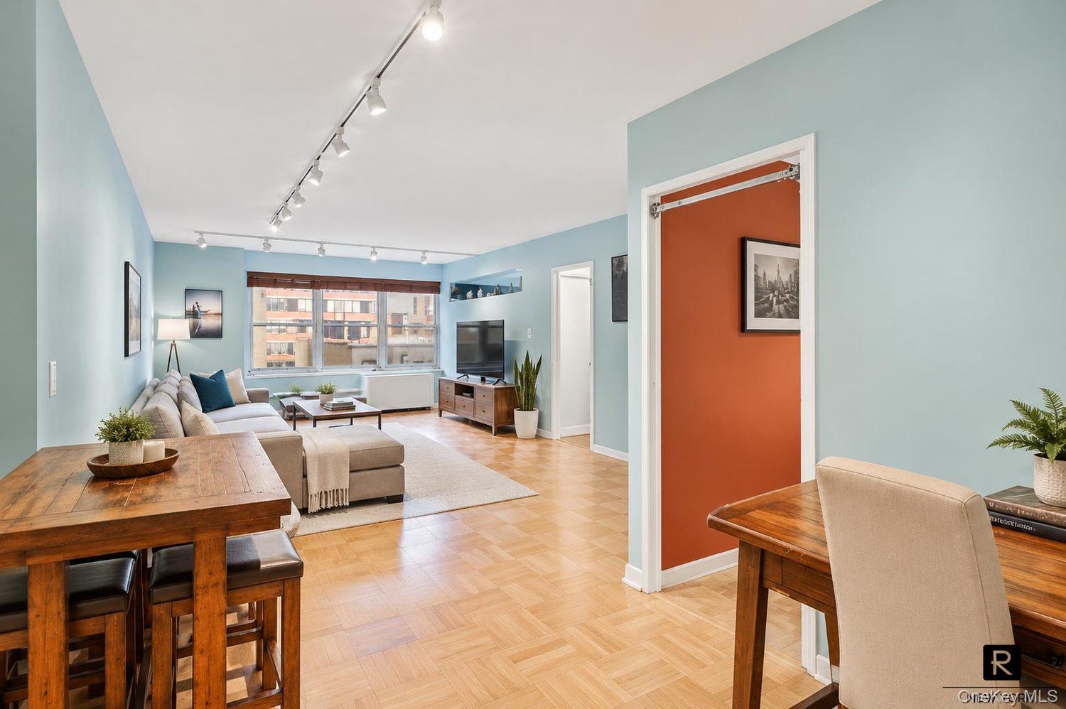 370 East 76th Street Unit B-707