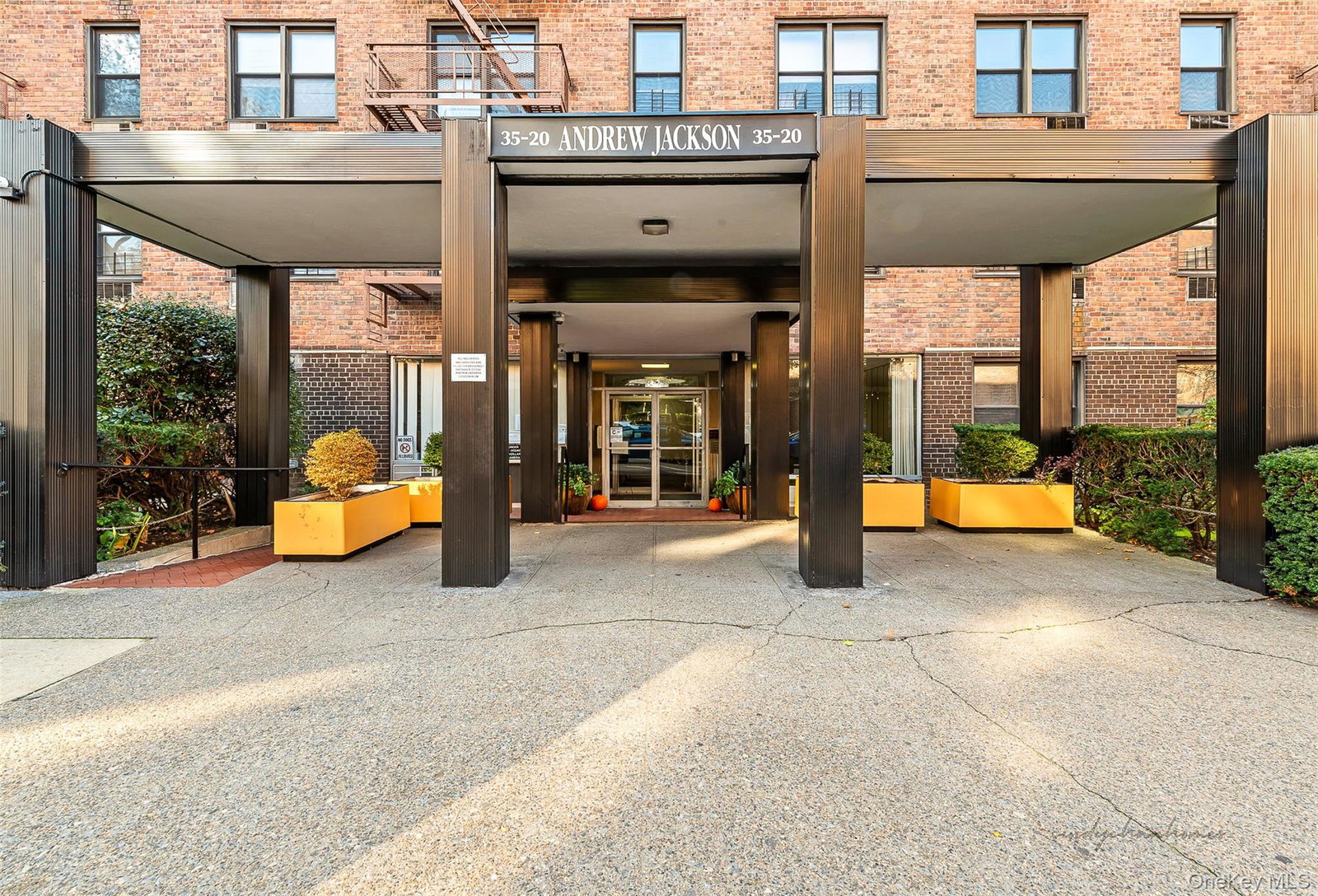 3520 Leverich St Unit C344