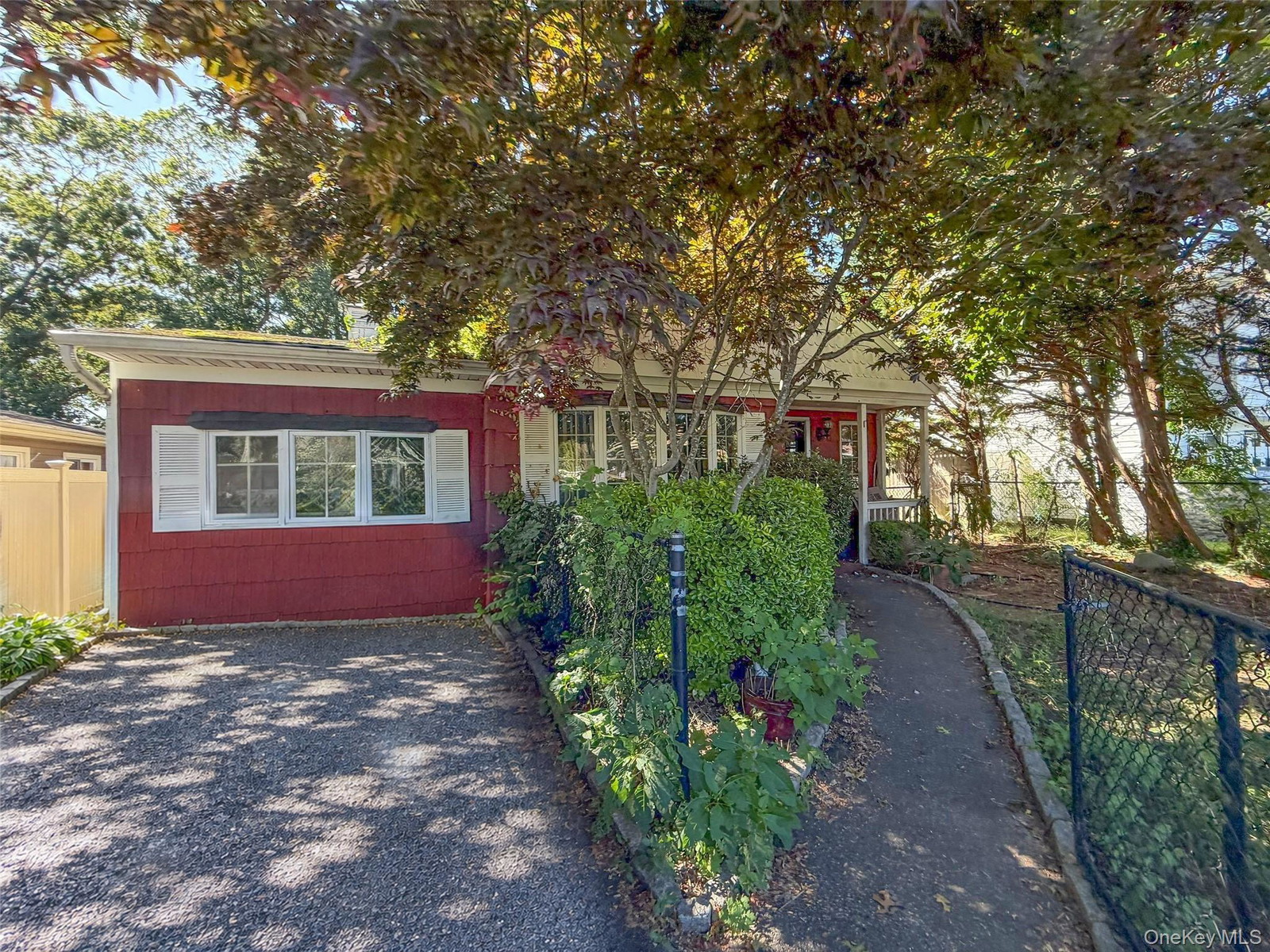 30 Oakwood Dr