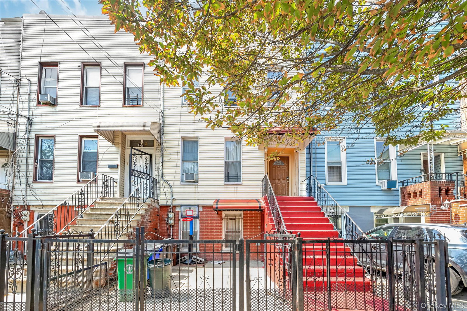 150 Norwood Ave