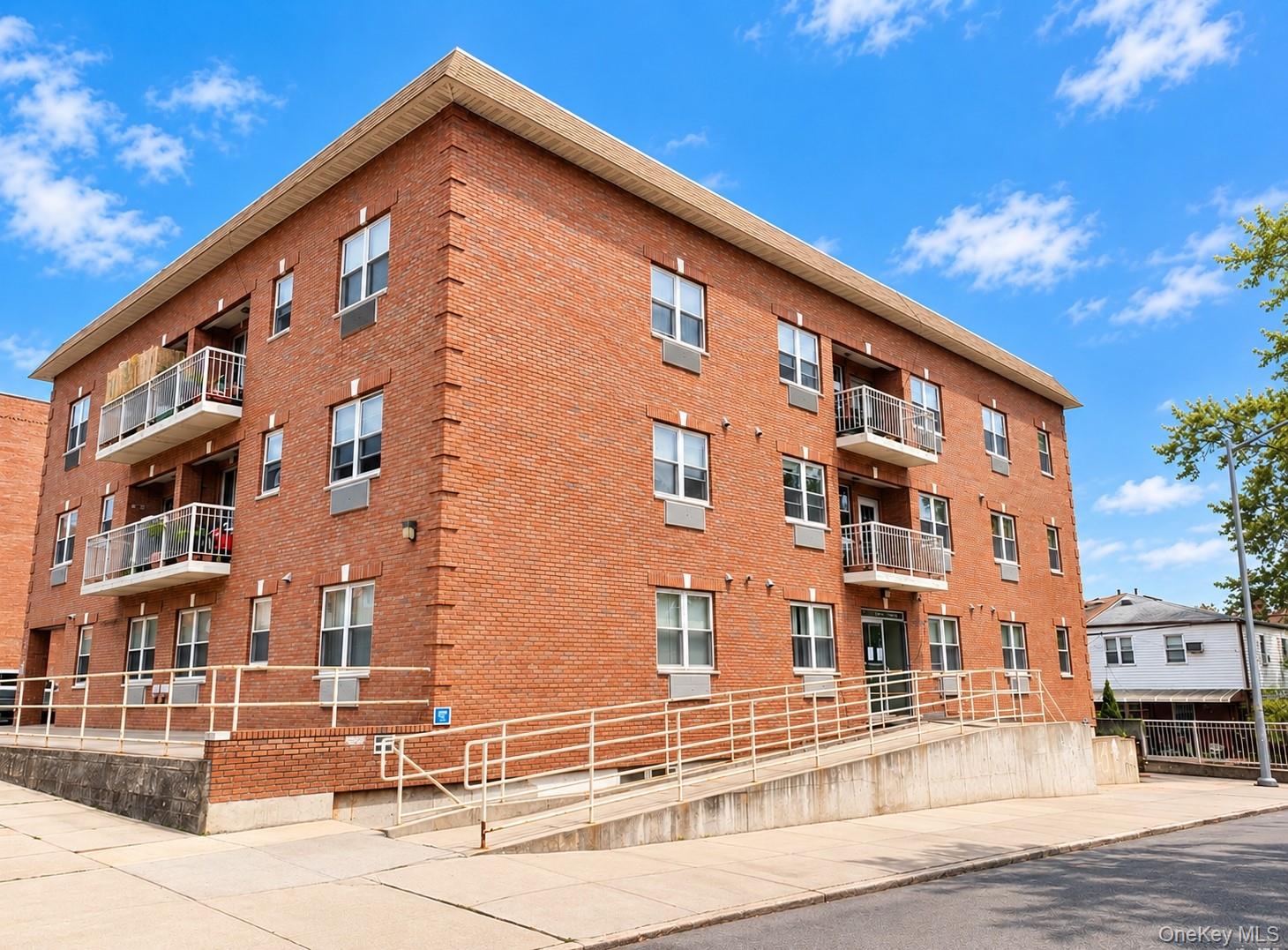 3641 169th St Unit 2E