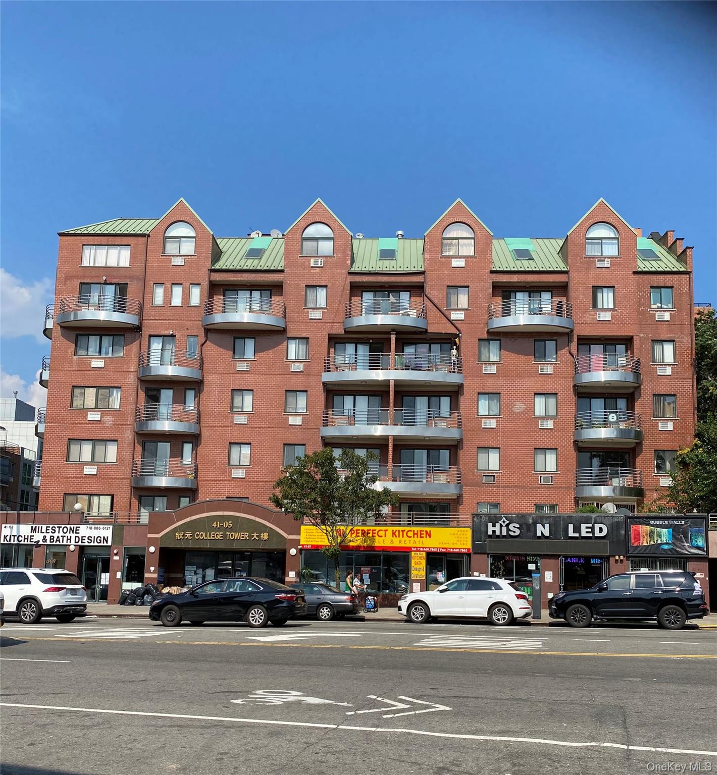 4105 College Point Blvd Unit 2F