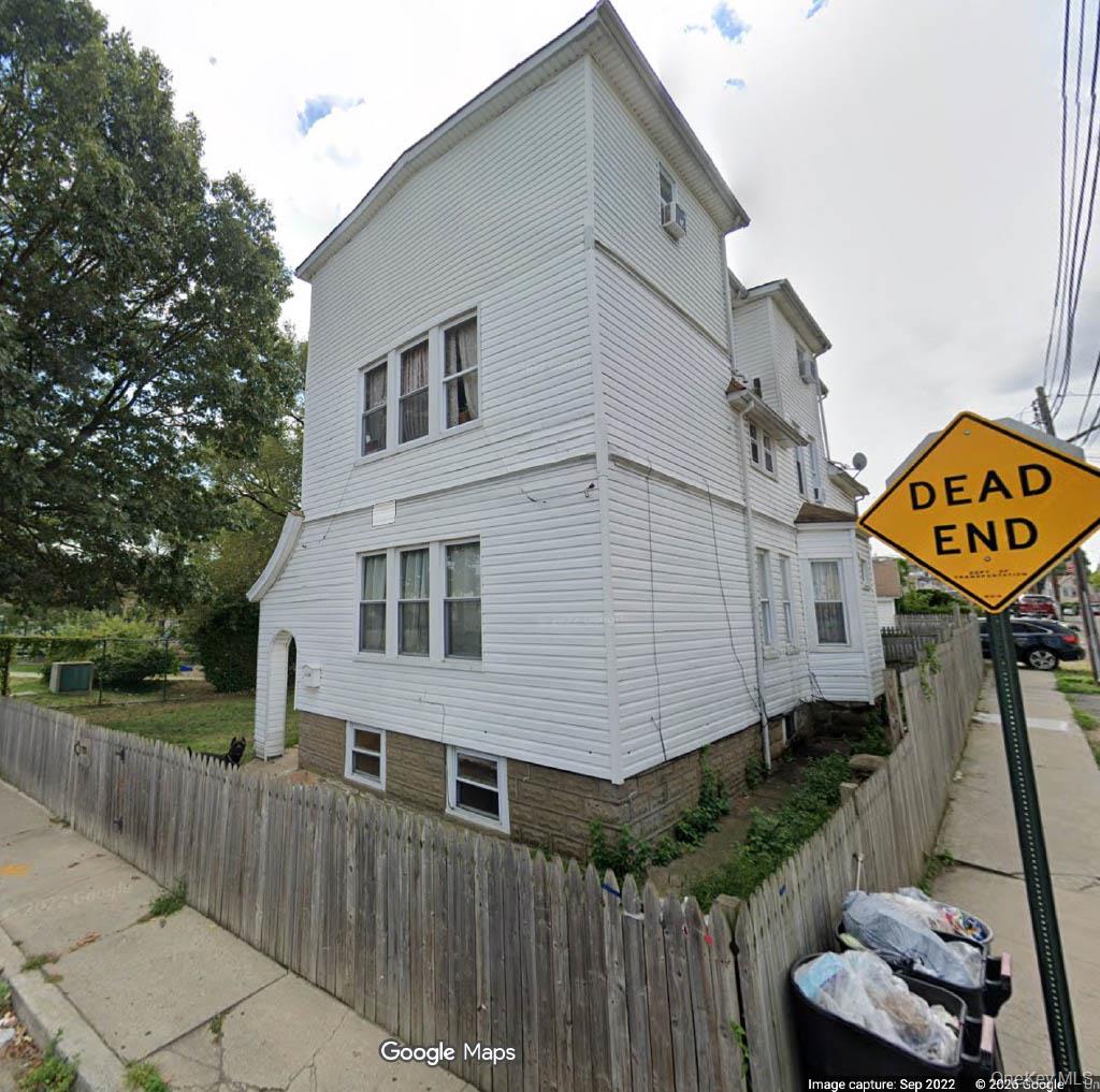 12202 143rd St