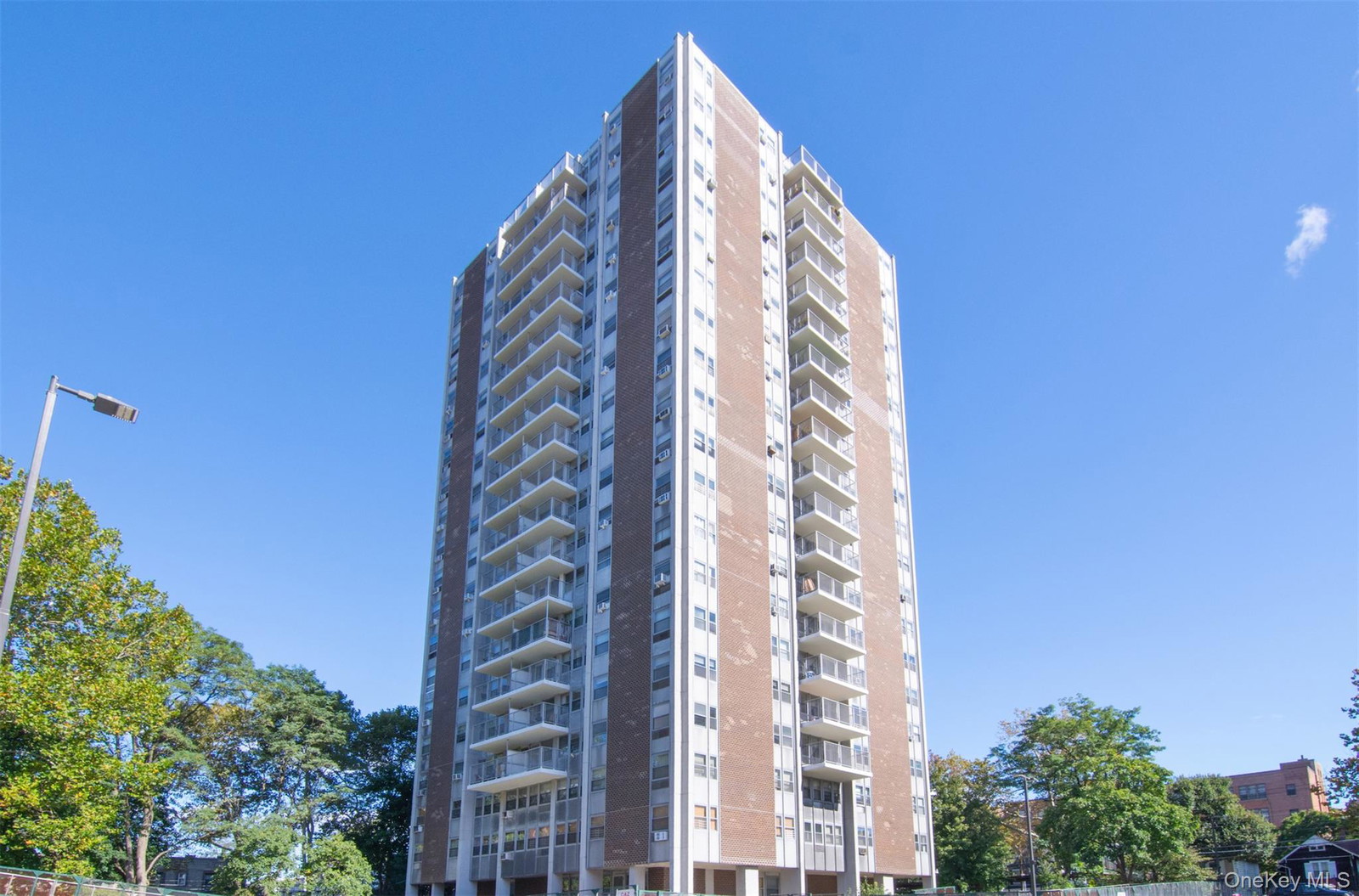 290 W 232nd St Unit 14F