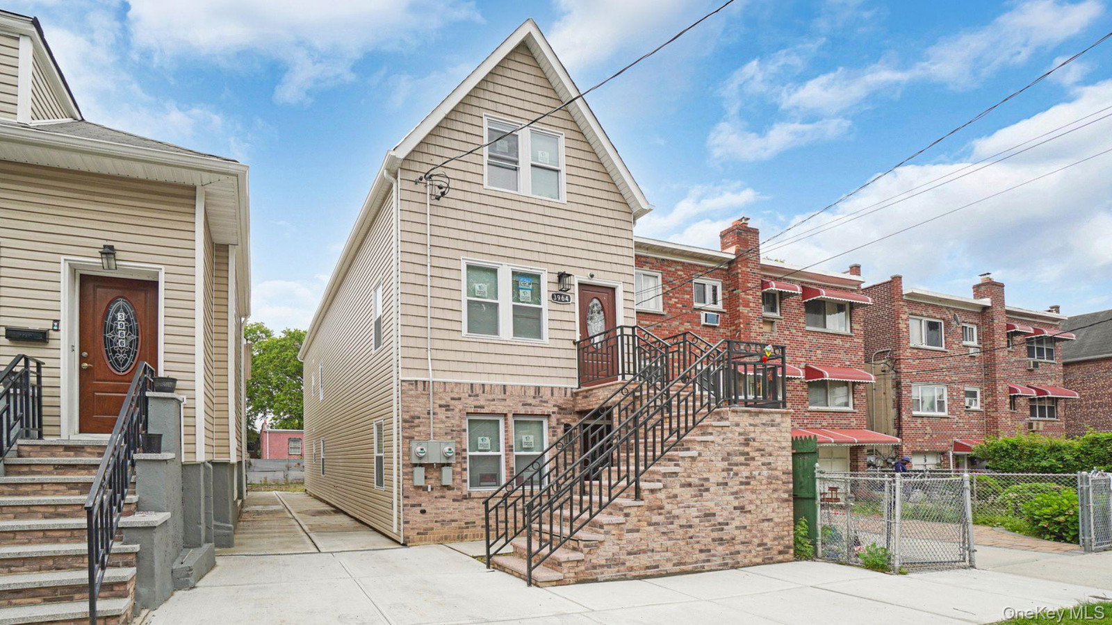 3964 Duryea Ave