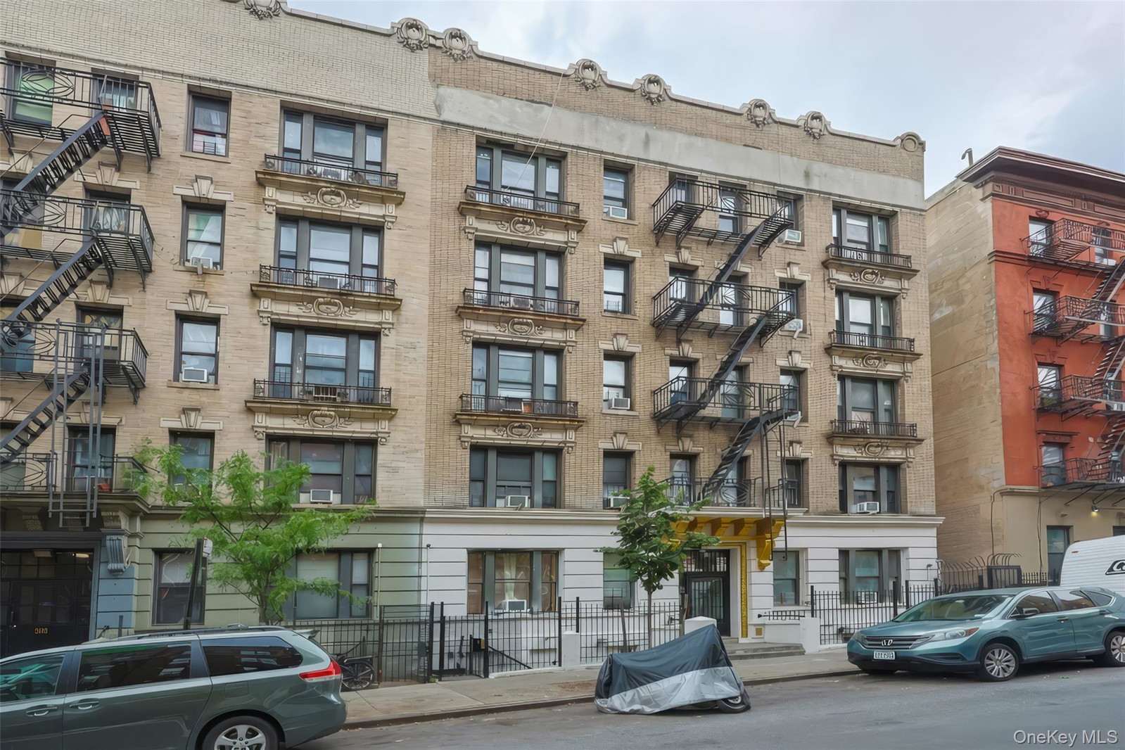 512 W 180th Street