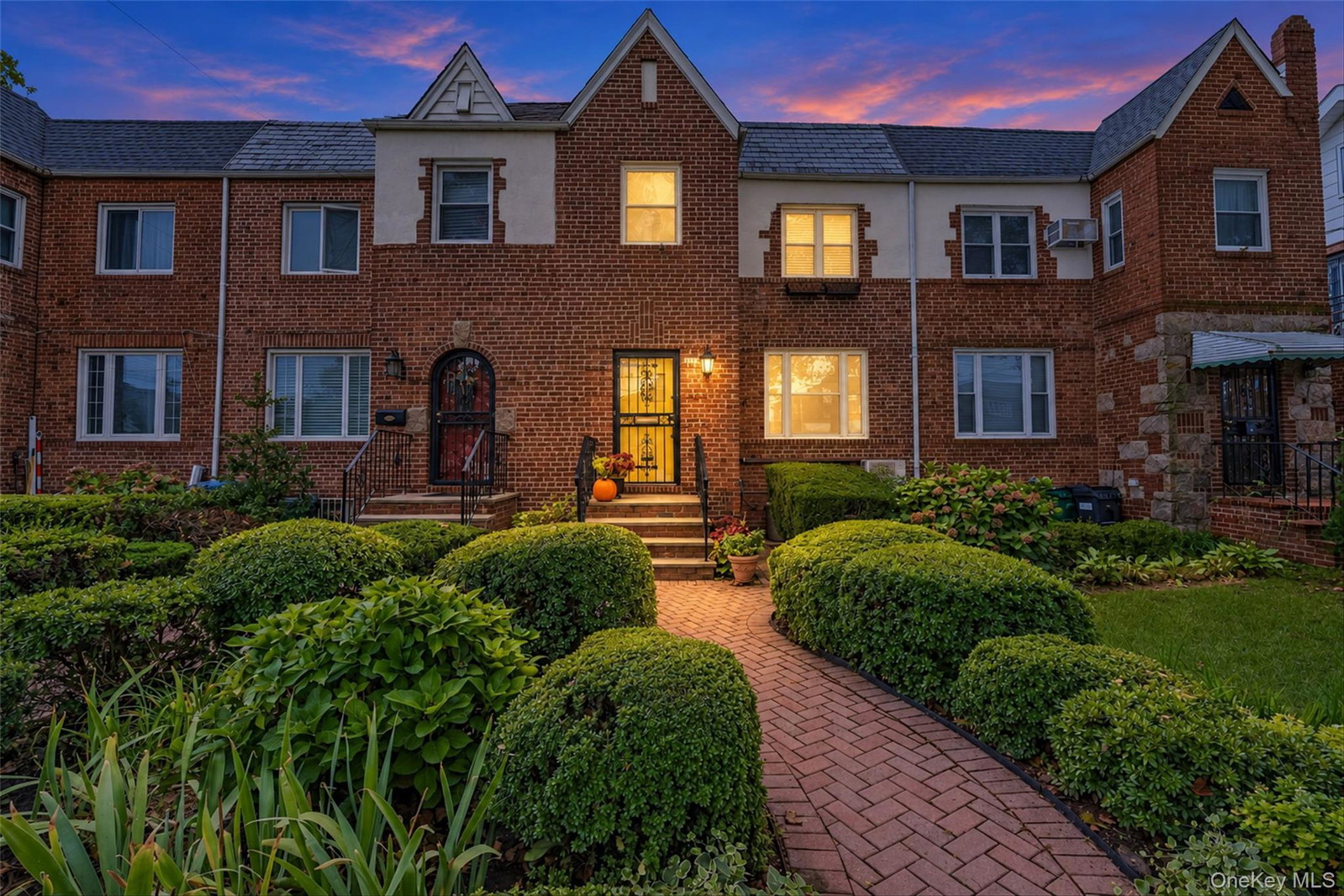 1114 Mace Ave