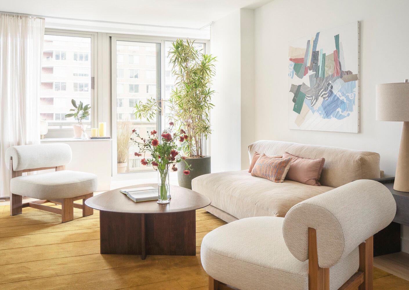 234 E 46th Street Unit 701