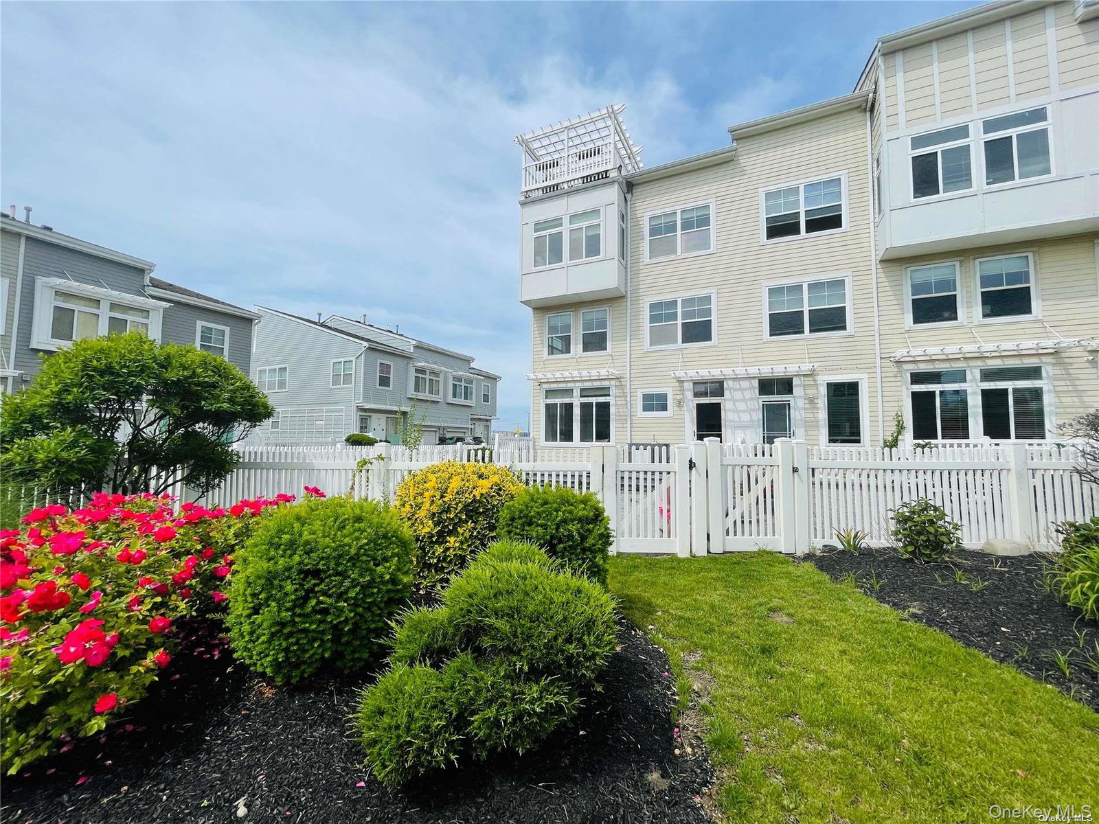138 Beach 74th St Unit 1
