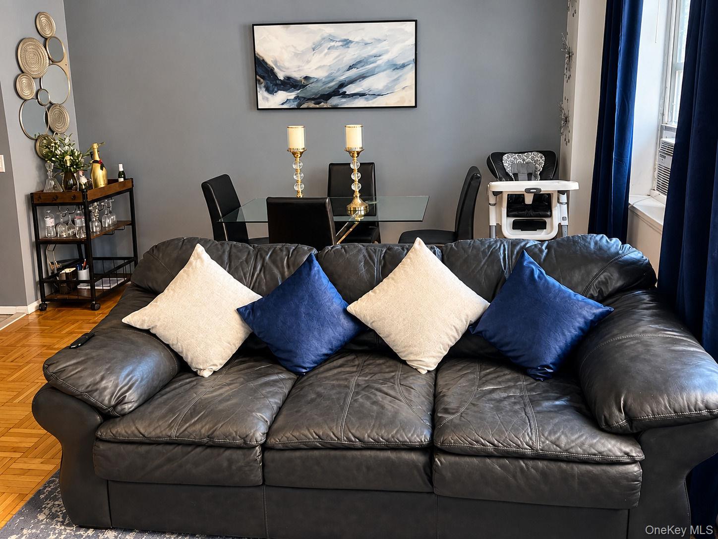 4 Fordham Hill Oval Unit 2E
