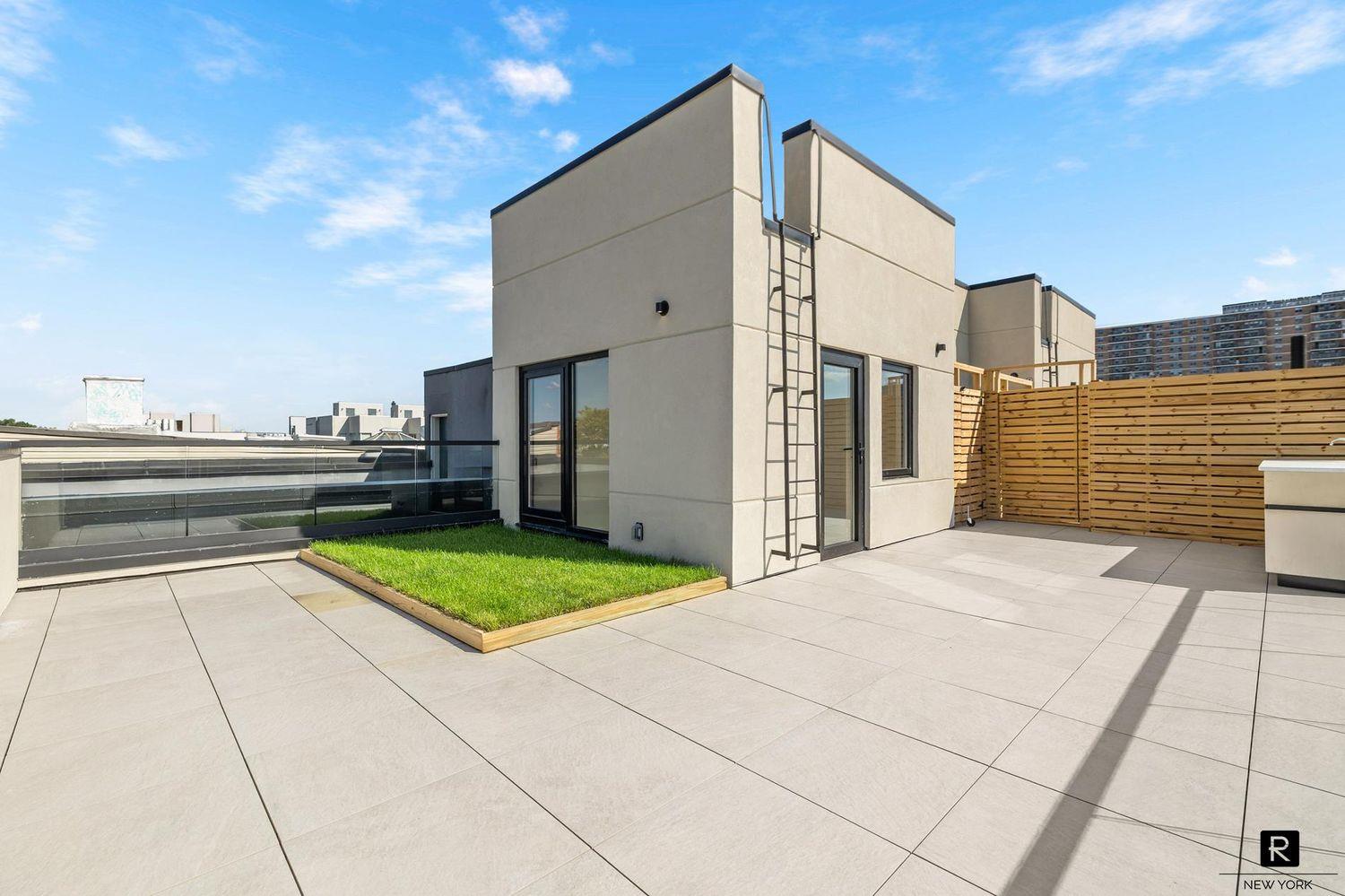 100 Scholes Street Unit 4-A