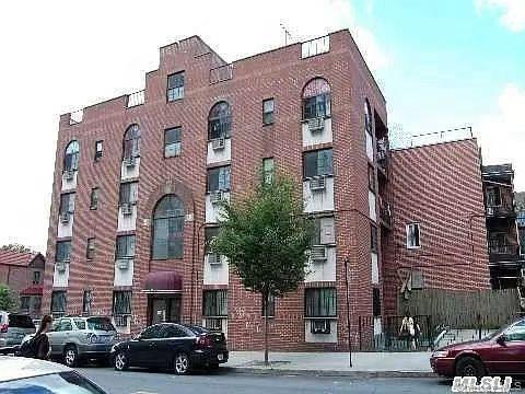 4260 Colden St Unit 1B