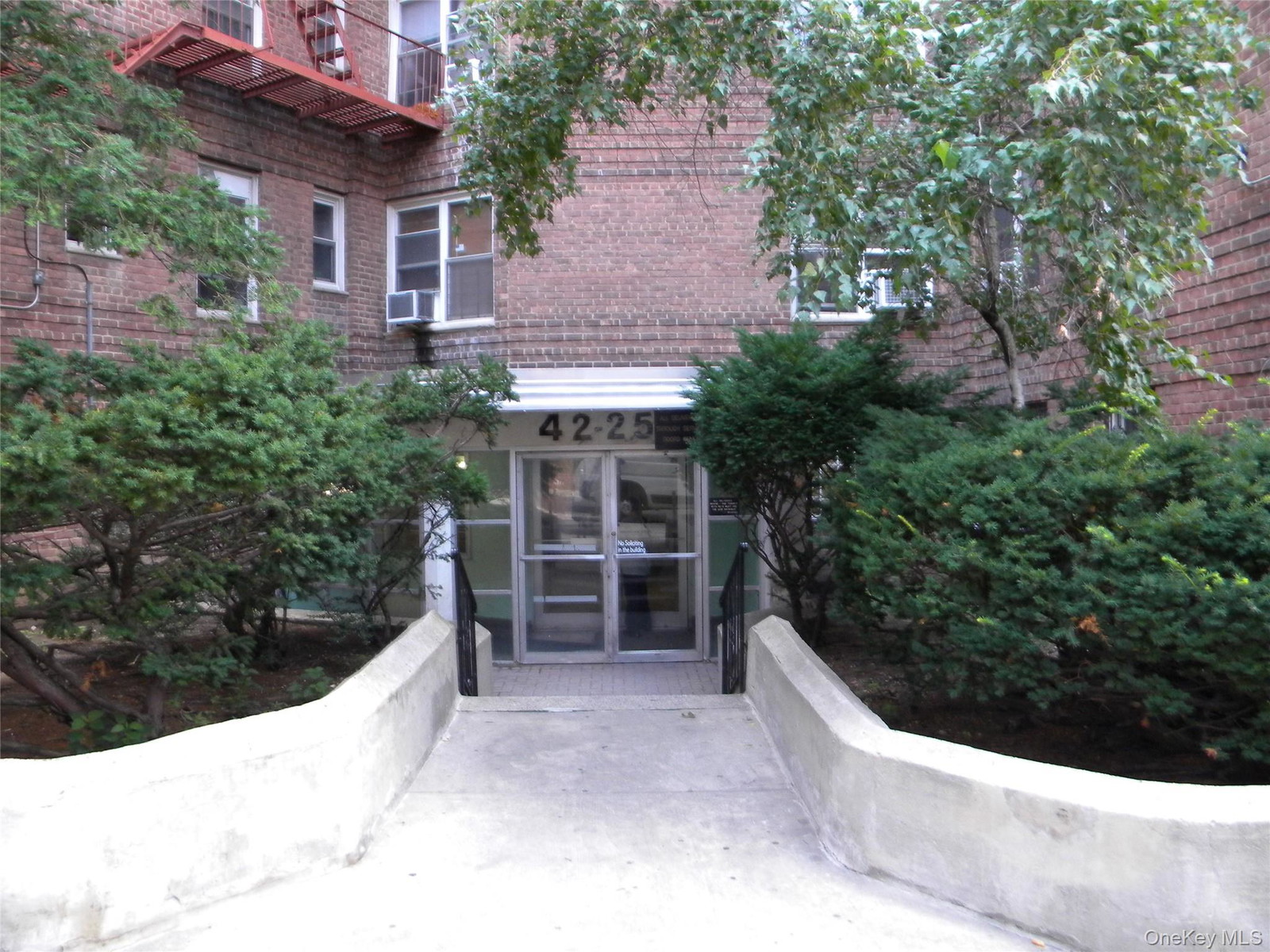 4225 80th St Unit 5P