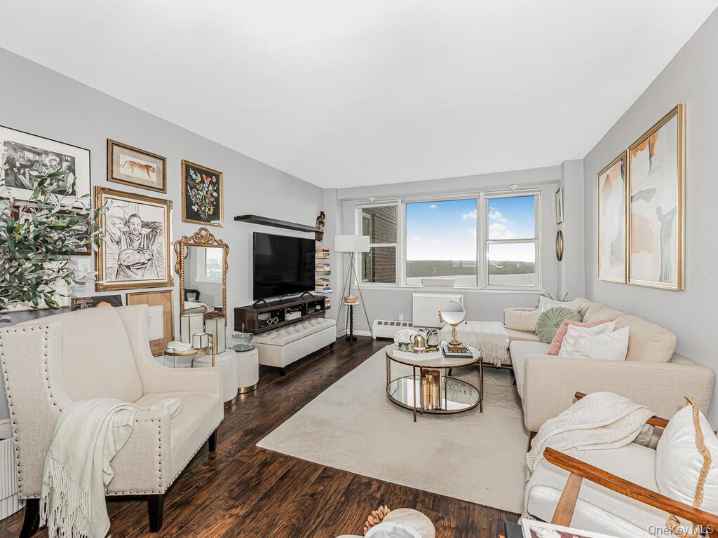 5800 Arlington Ave Unit 16A