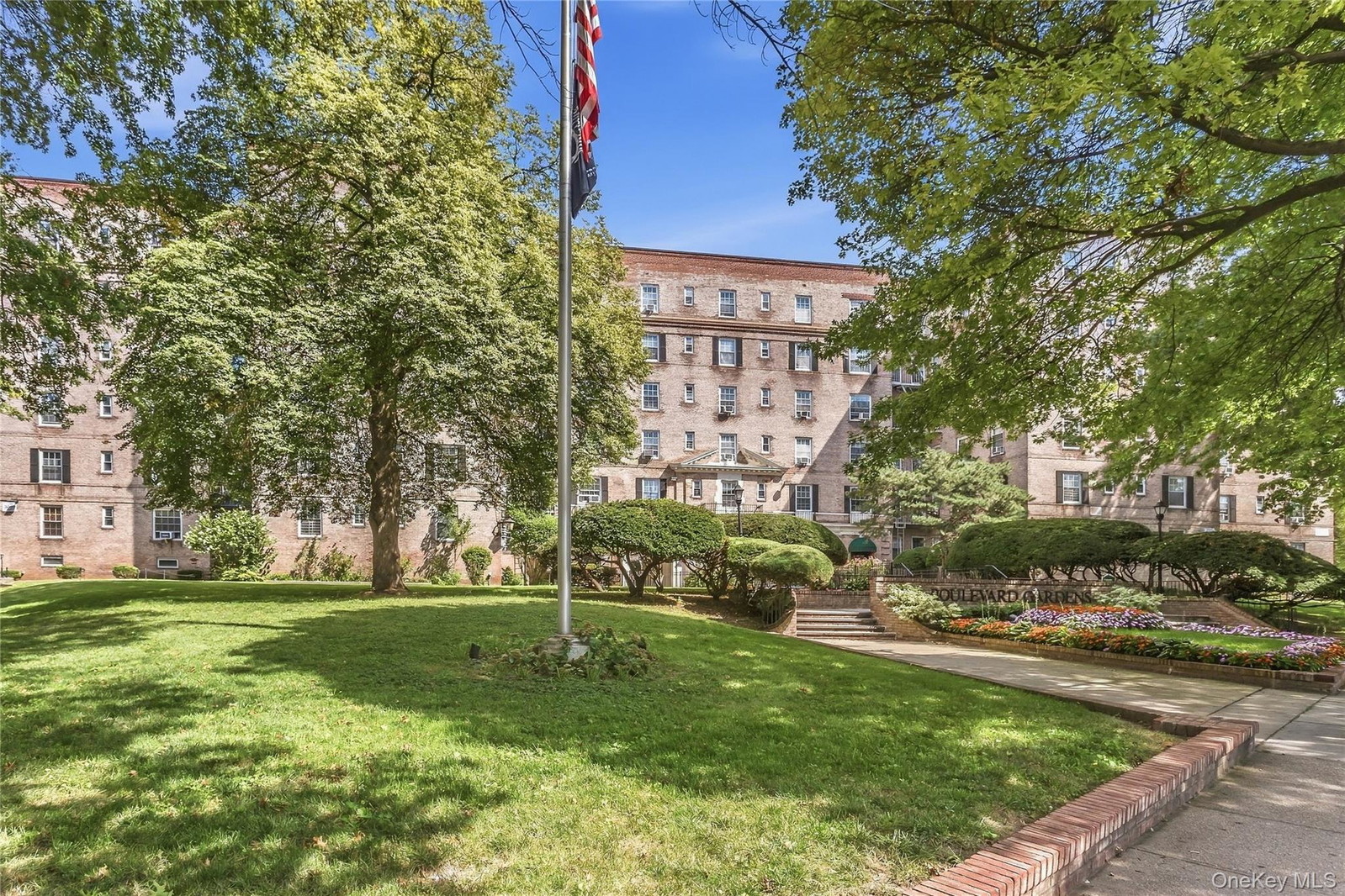 3051 Hobart St Unit 4