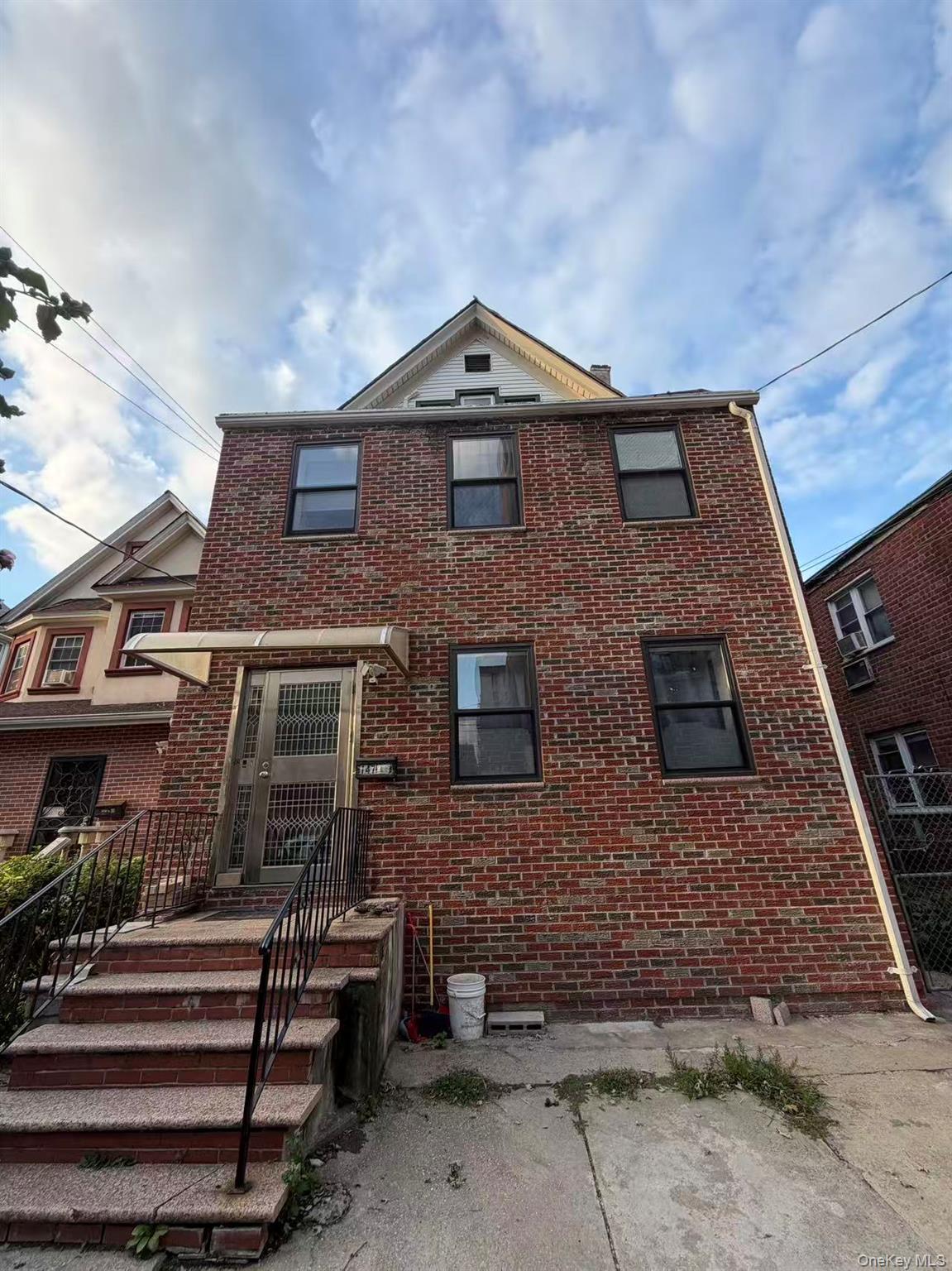 14711 35th Ave Unit 3fl