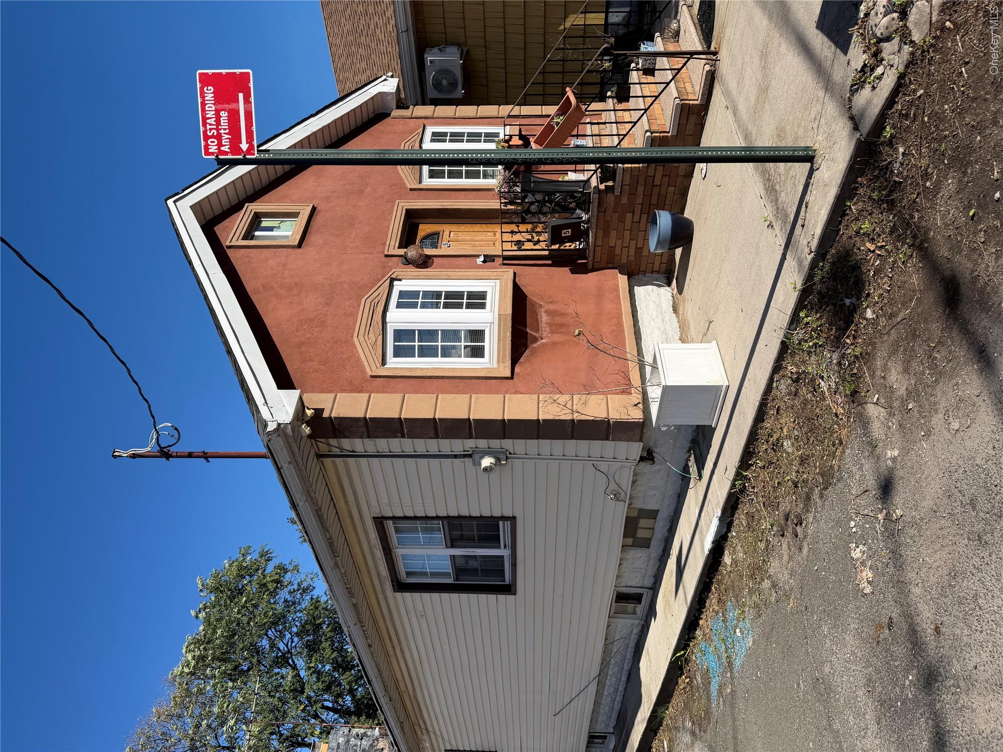 5 Matthews Pl