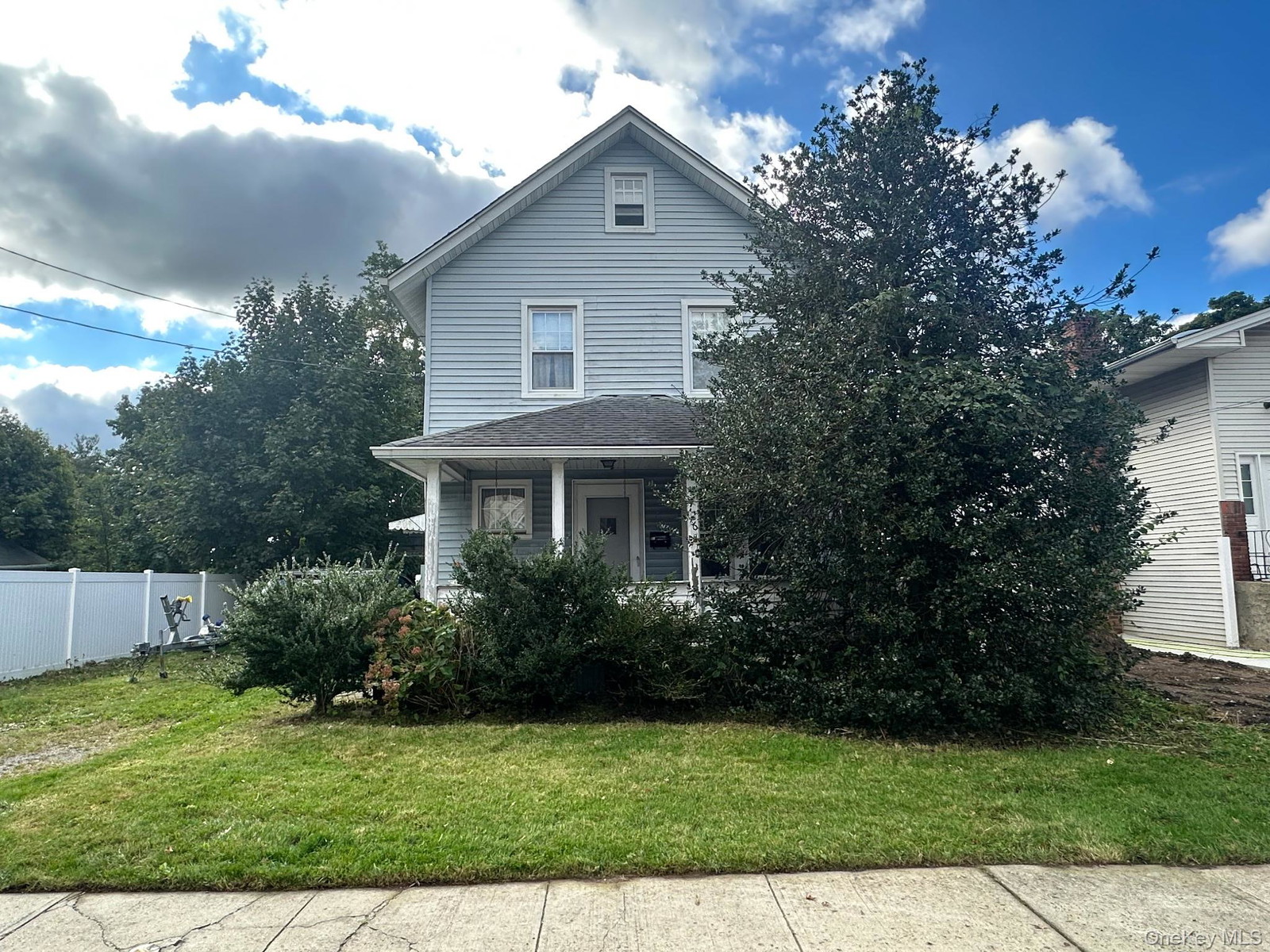 26 High St